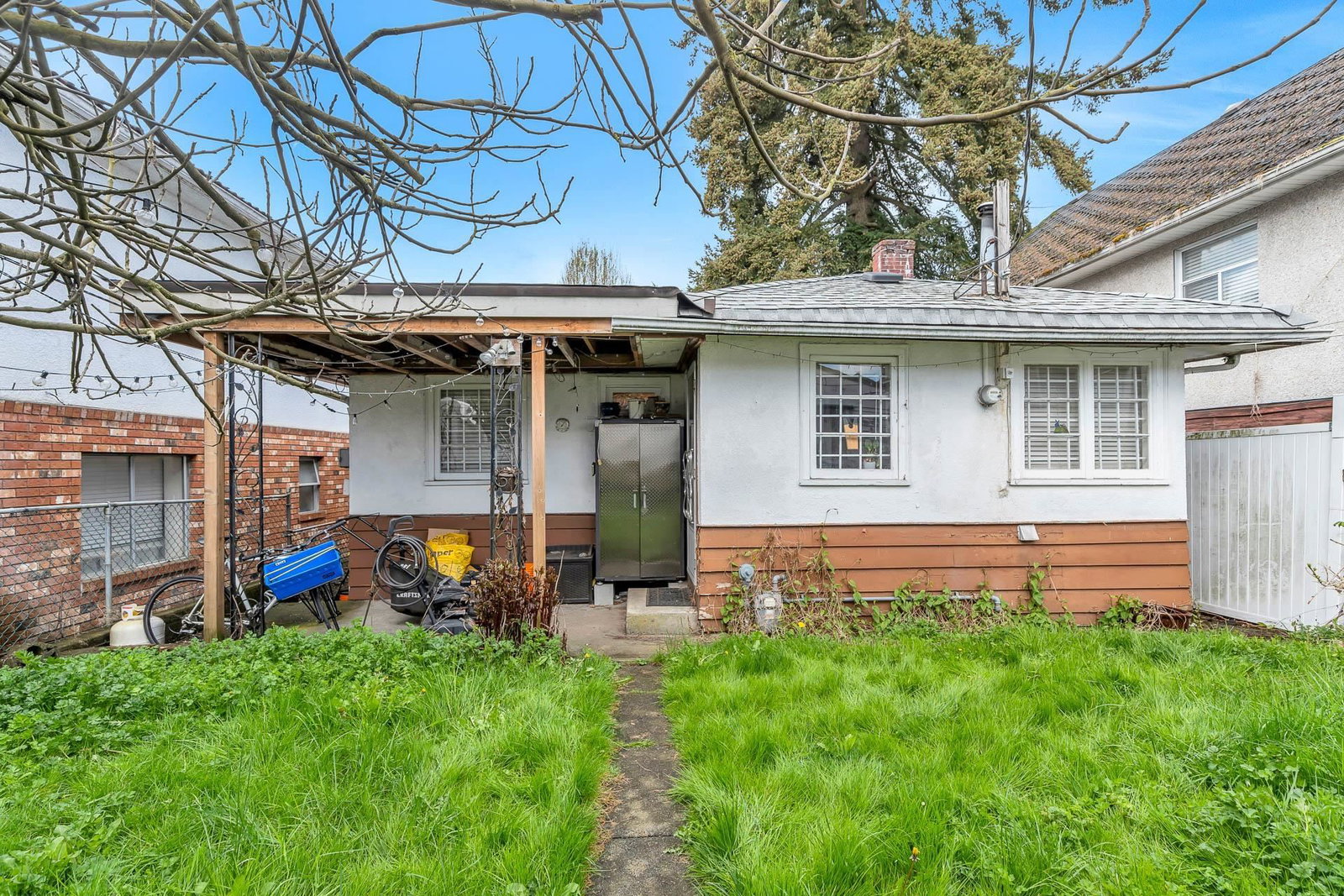 Listing Image 10