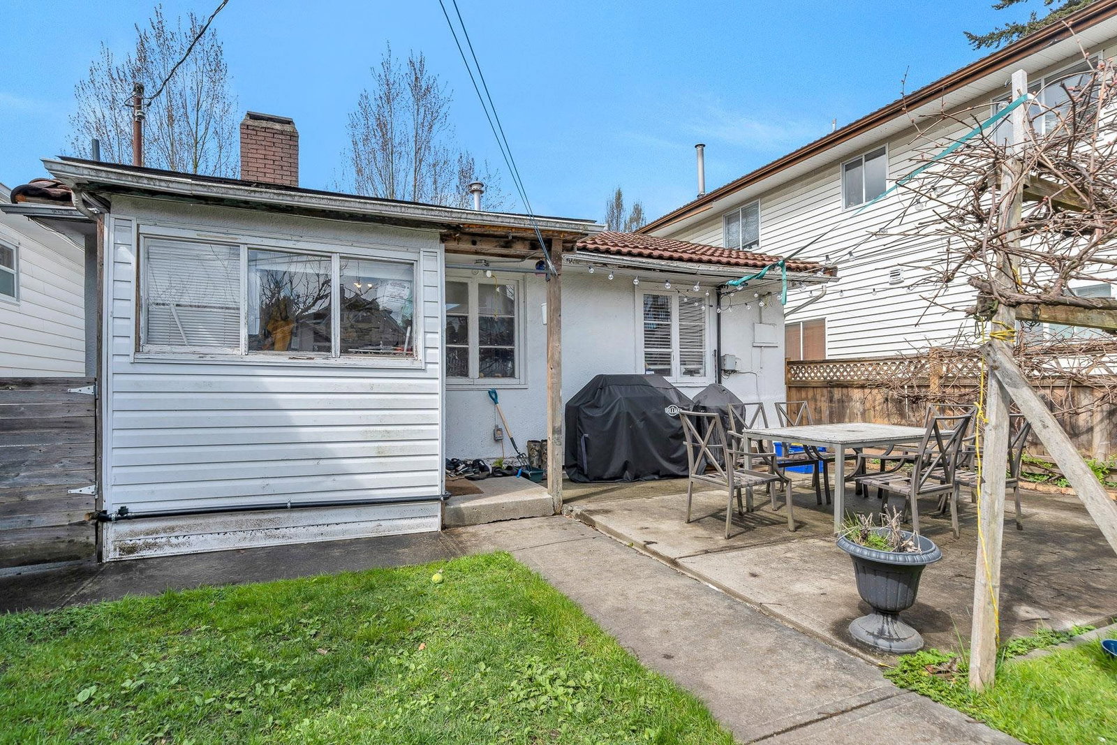 Listing Image 10