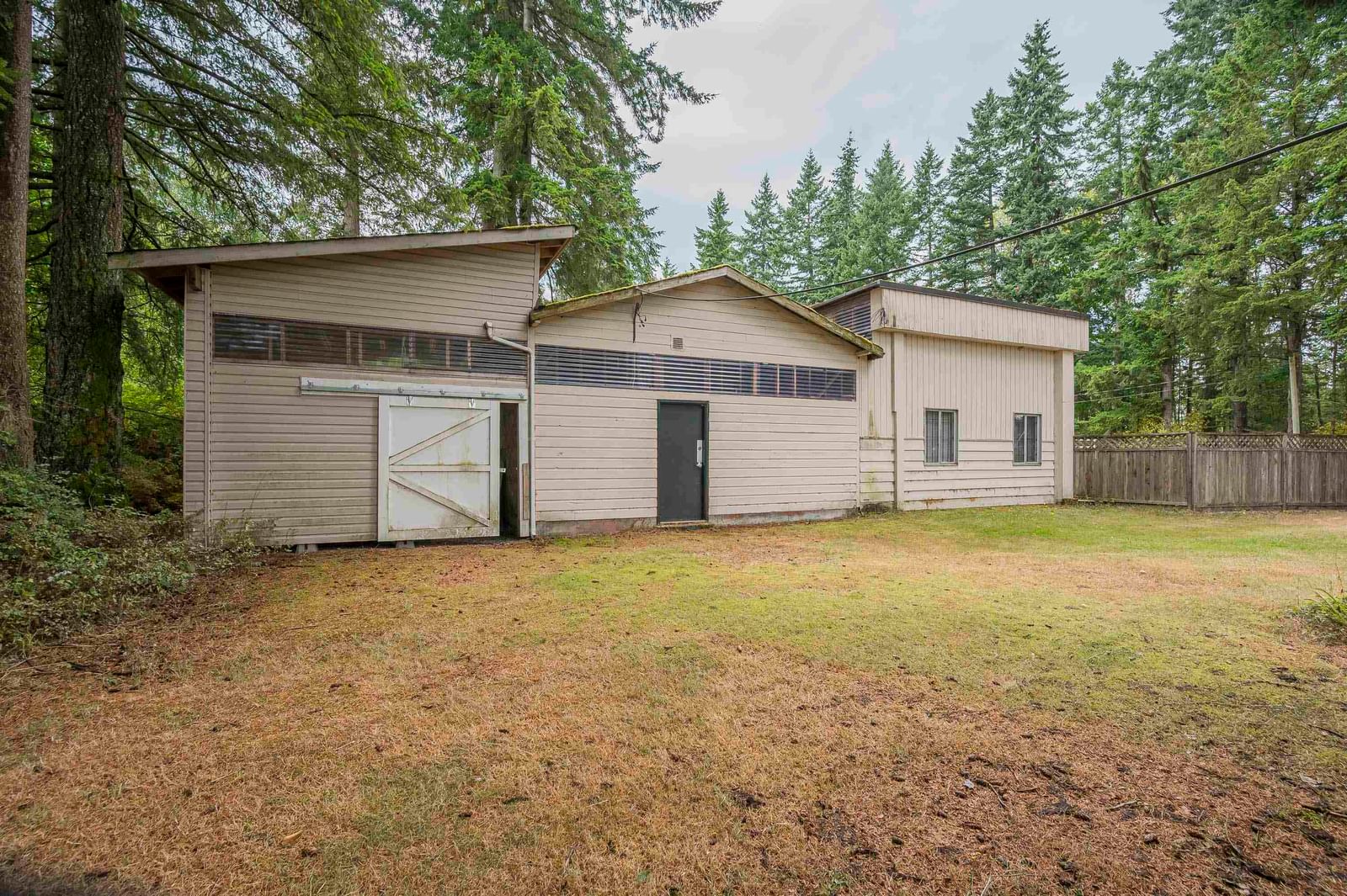Listing Image 27