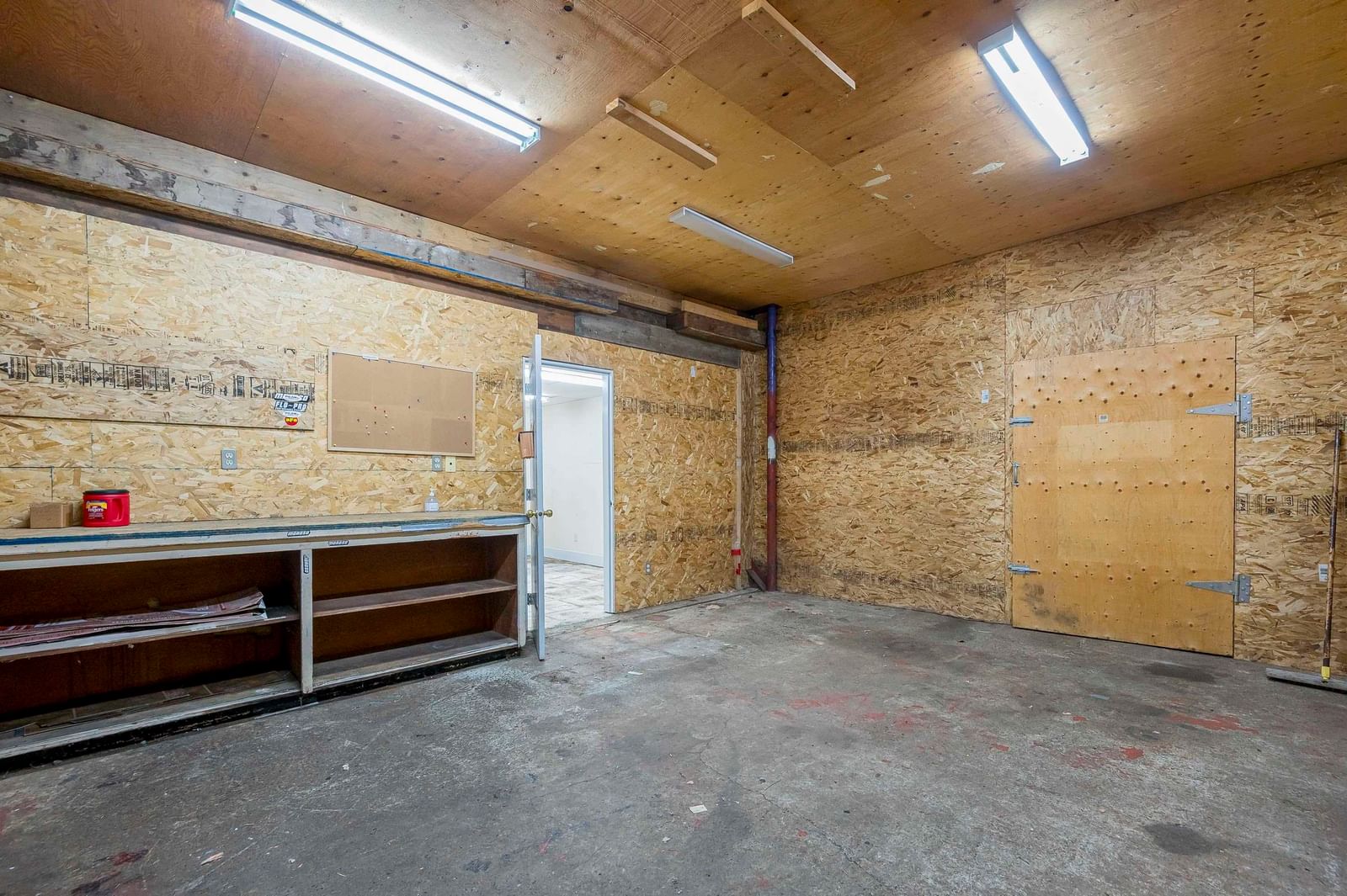Listing Image 31