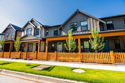 20545 74b Avenue | Langley | Image