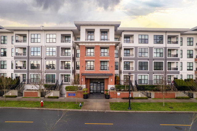 227 - 9551 Alexandra Road