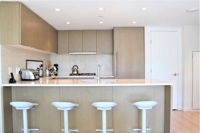 302 - 125 14th Street | Vancouver | Image