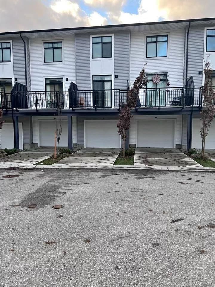 108 - 15235 Sitka Drive, Surrey, V3S 0A9 | Image 2