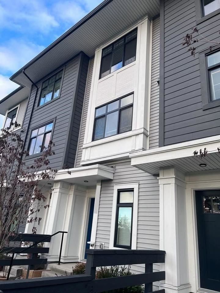 108 - 15235 Sitka Drive, Surrey, V3S 0A9 | Image 3