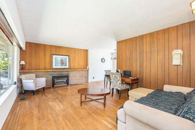 951 Canyon Boulevard