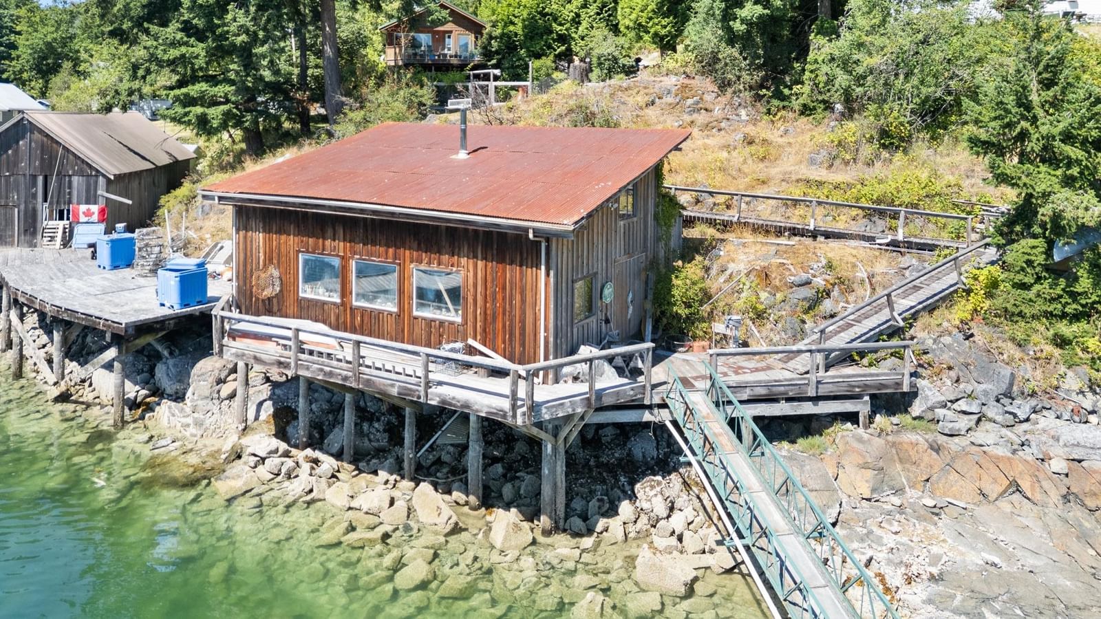 Listing Image 4