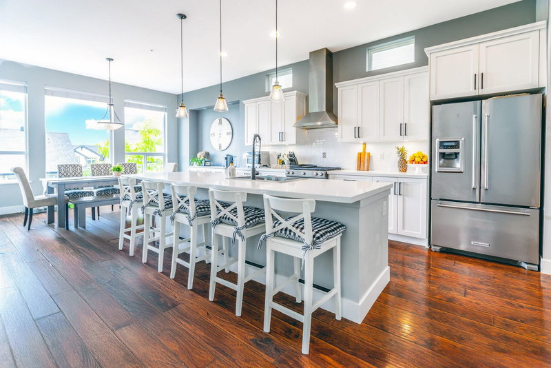 10469 Mceachern Street, Maple Ridge, V2W 0H8 | Image 2