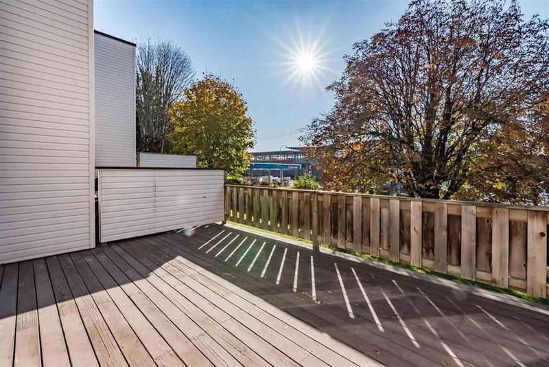 6762 Kneale Place, Burnaby, V5B 2Z2 | Image 3