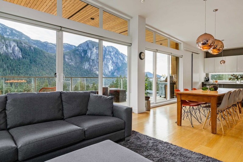 38555 Sky Pilot Drive, Squamish, V8B 0T6 | Image 2