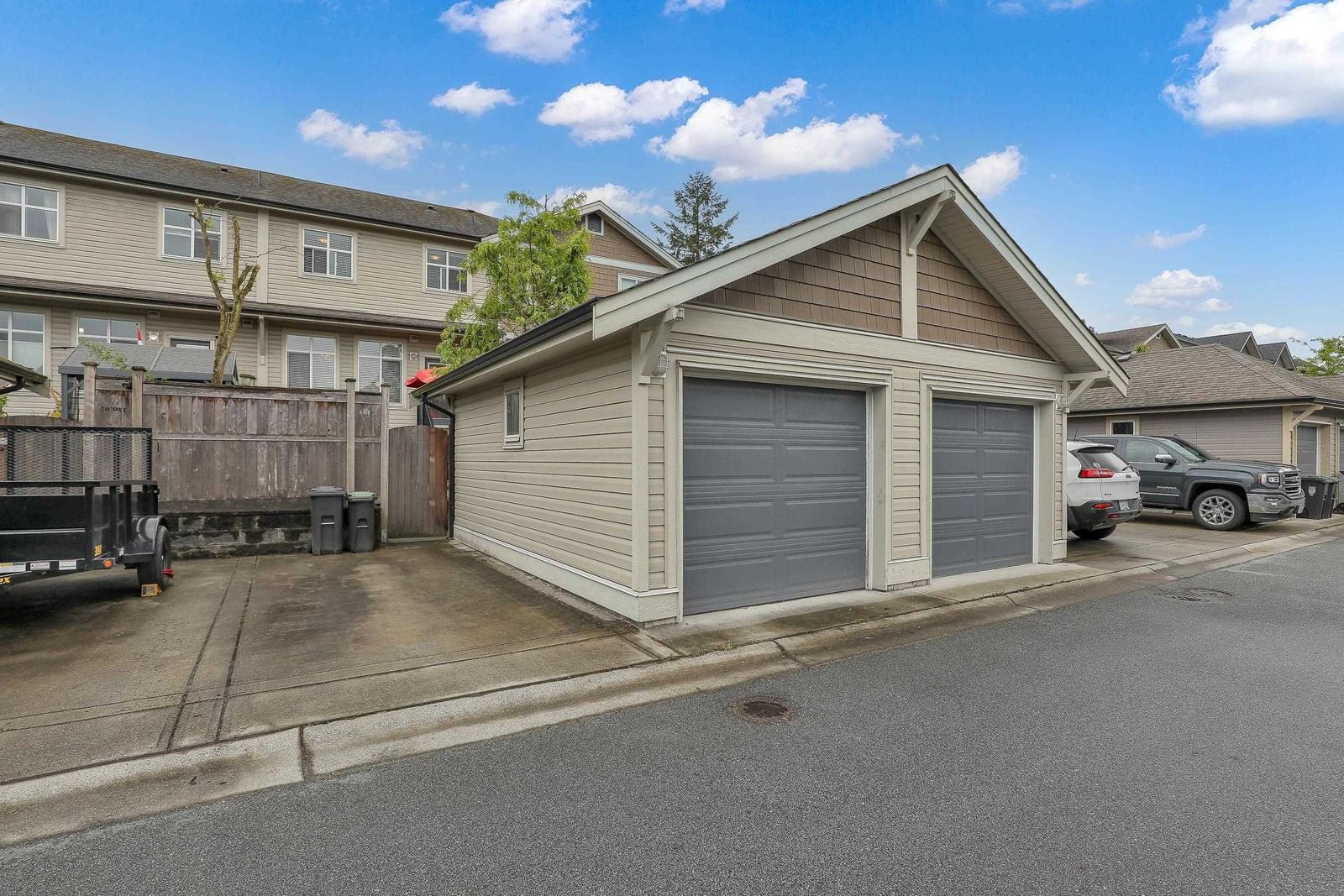 Listing Image 34