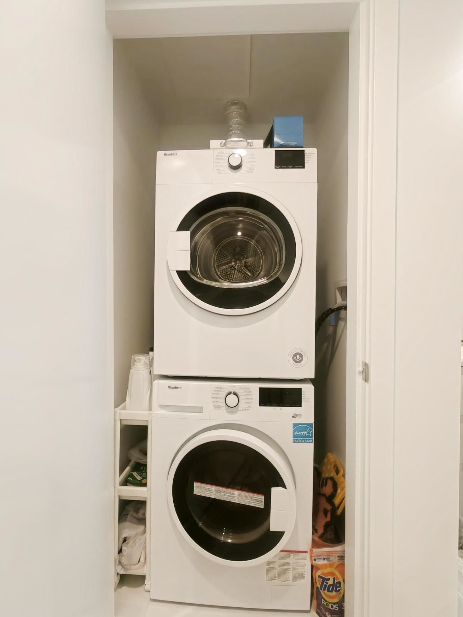 Listing Image 9