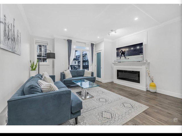 10 - 13898 64 Avenue