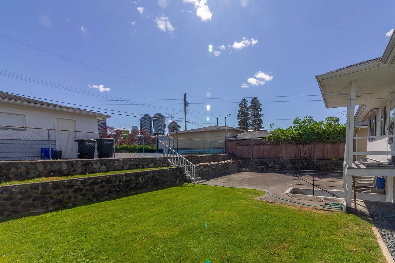 Listing Image 29