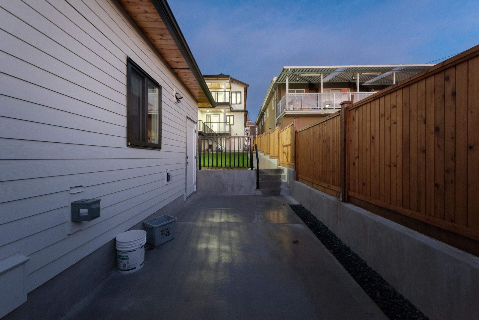 Listing Image 21