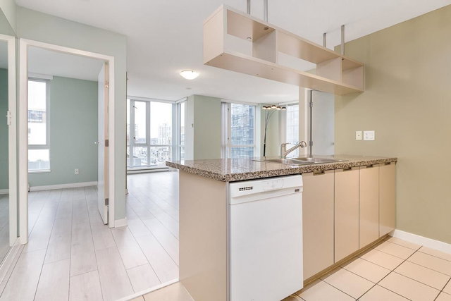 1708 - 1082 Seymour Street