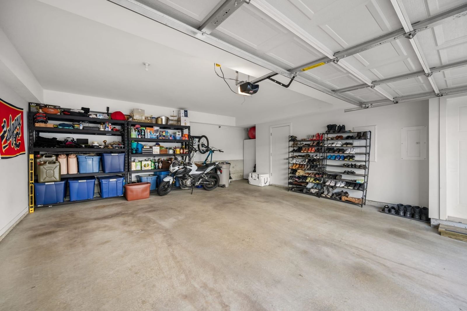 Listing Image 24