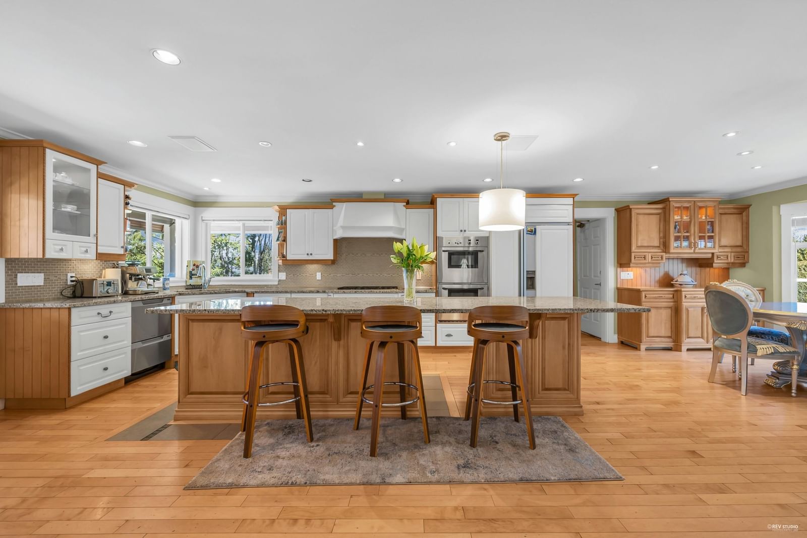 Listing Image 15