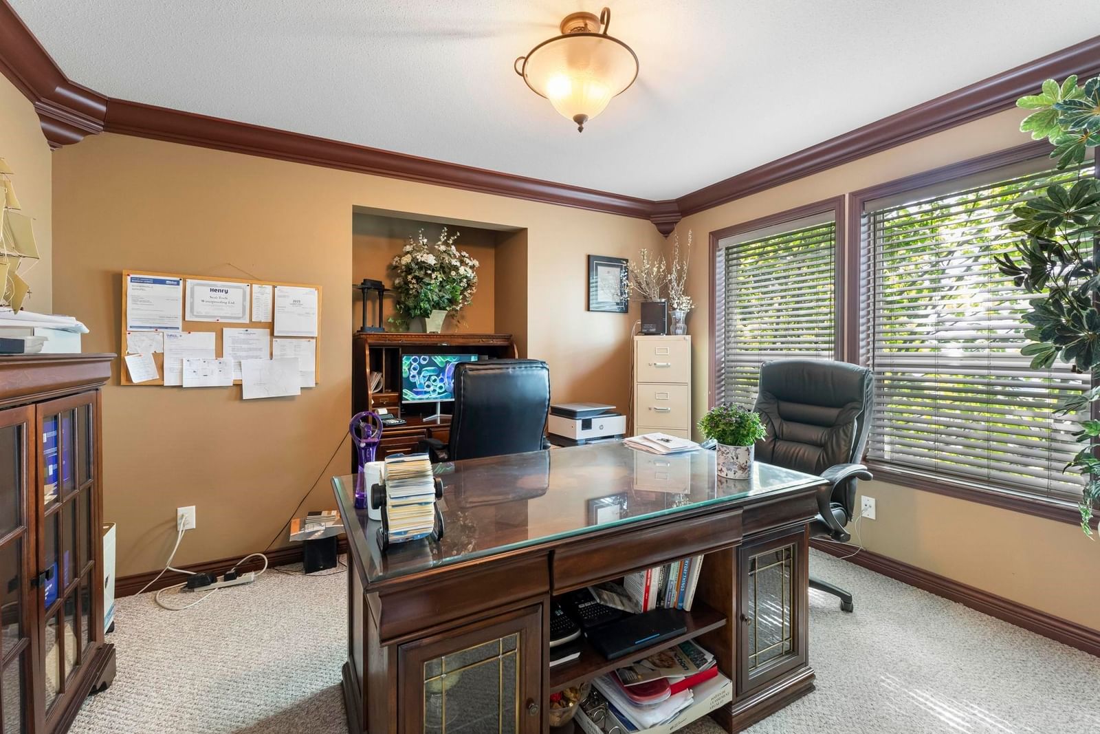 Listing Image 11