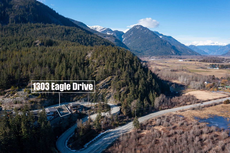 1303 Eagle Drive, Pemberton, V0N 2L0 | Image 2
