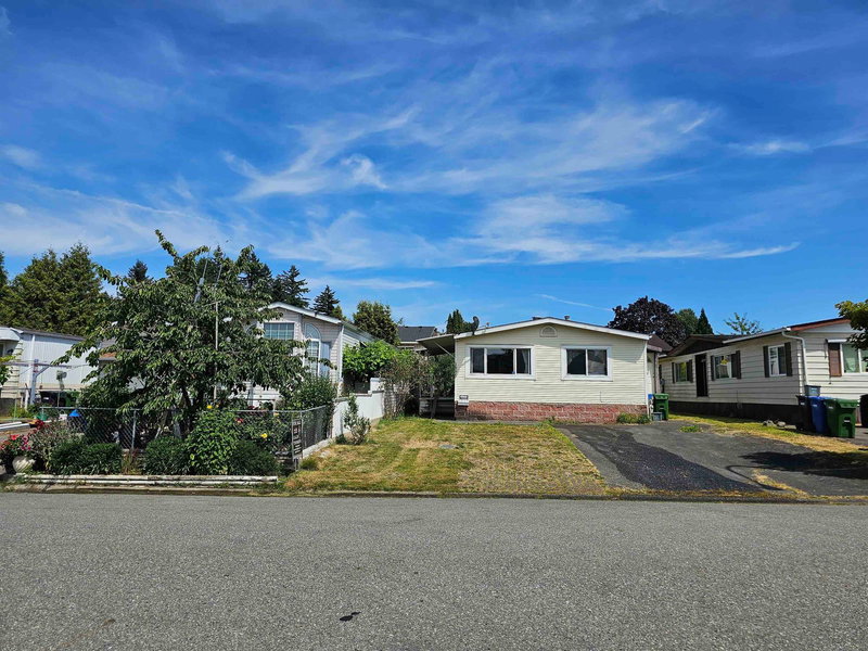 1895 Shore Crescent, Abbotsford, V2S 5H1 | Image 2