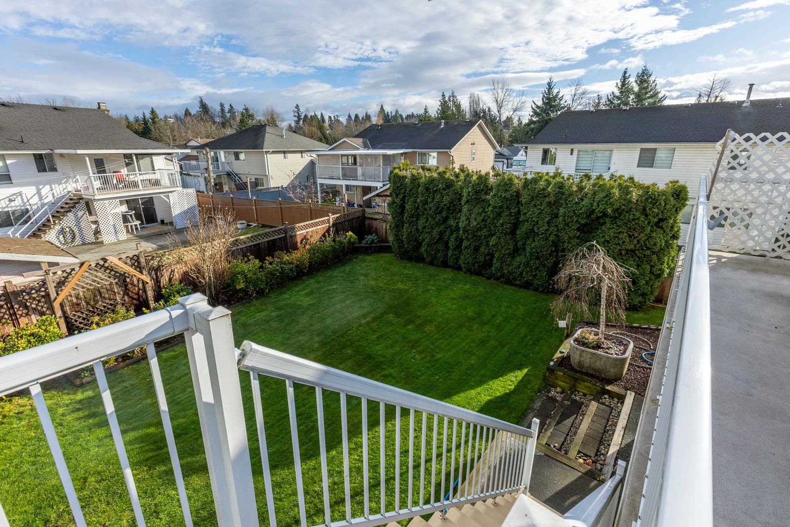 Listing Image 17