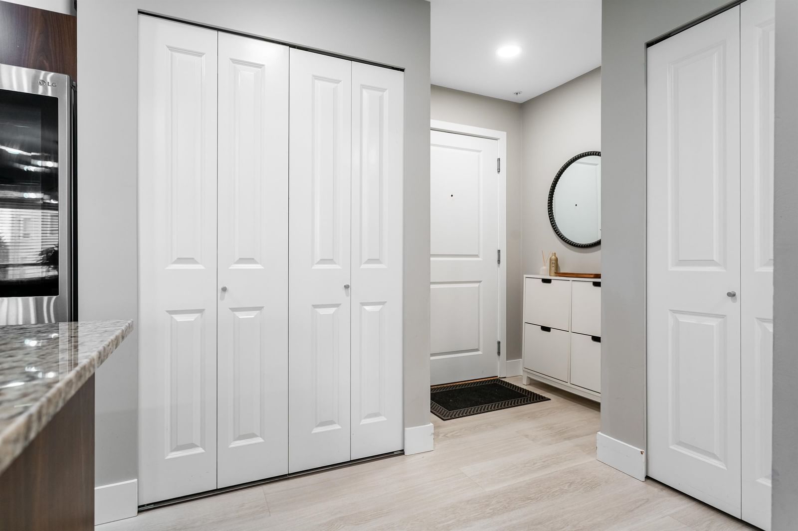 Listing Image 29