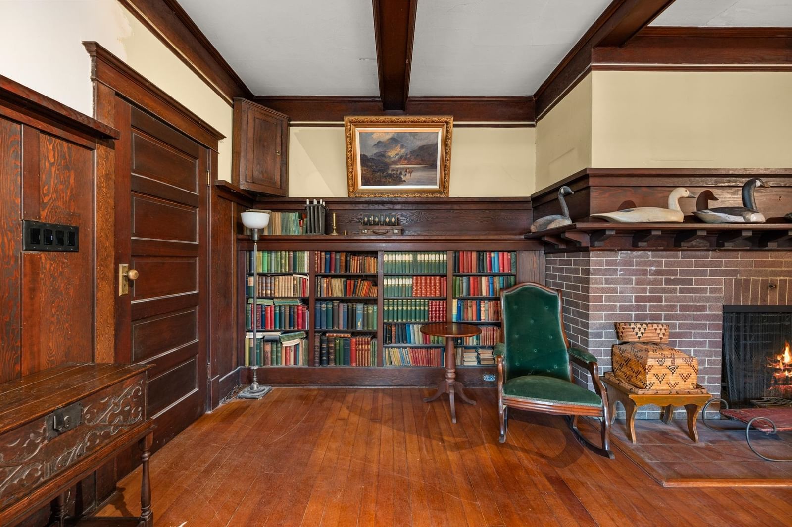 Listing Image 11