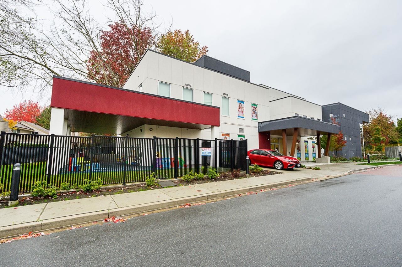 Listing Image 27