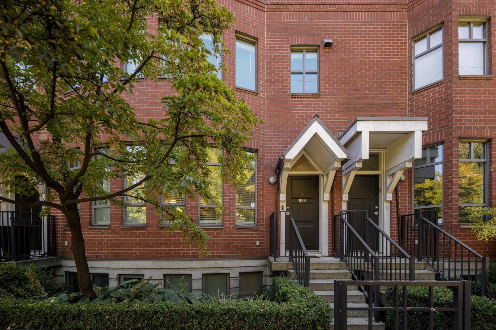 Listing Image 21