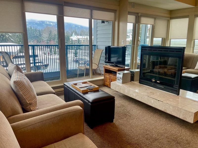 310 - 4321 Village Gate Boulevard, Whistler, V0N 1B4 | Image 3