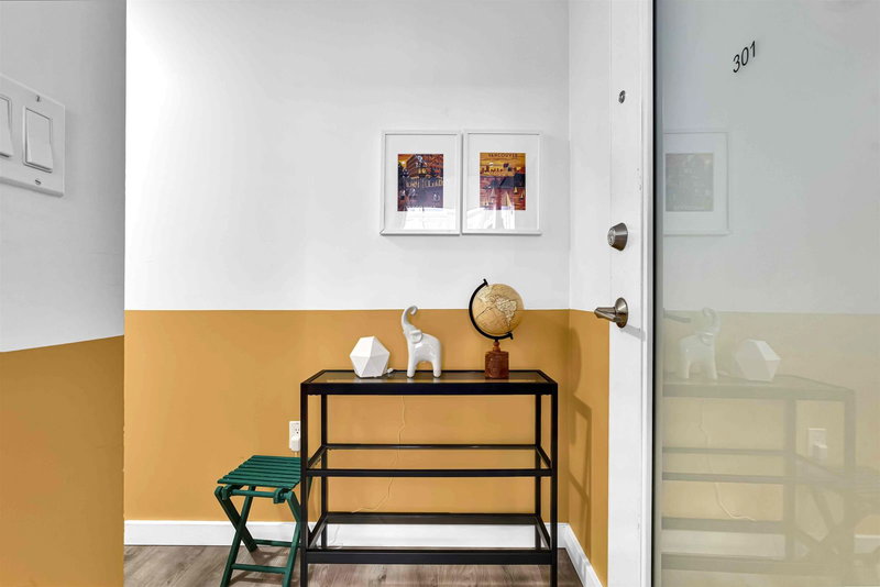 301 - 370 Carrall Street, Vancouver, V6B 2J3 | Image 2