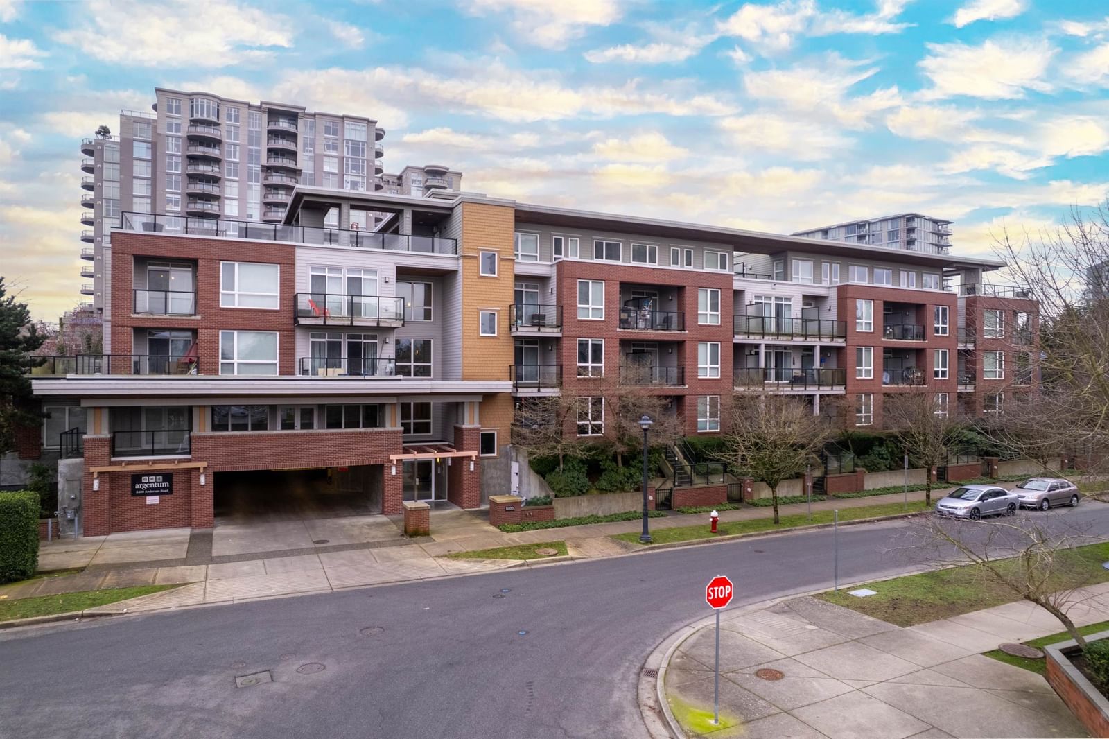 Listing Image 1