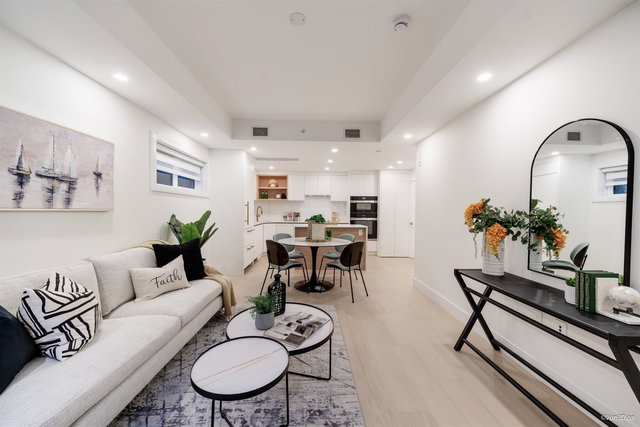 105 - 918 32nd Avenue W