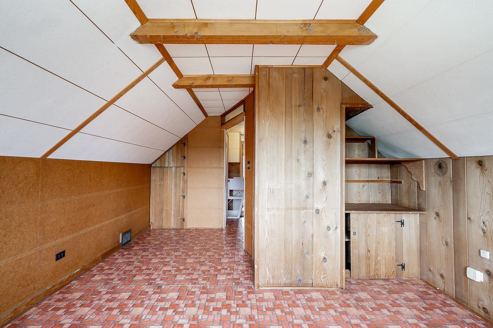 Listing Image 17