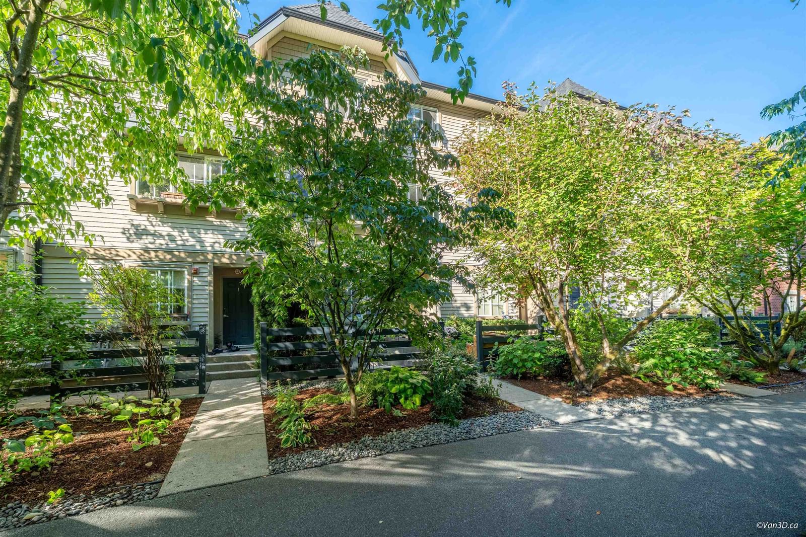 Listing Image 32