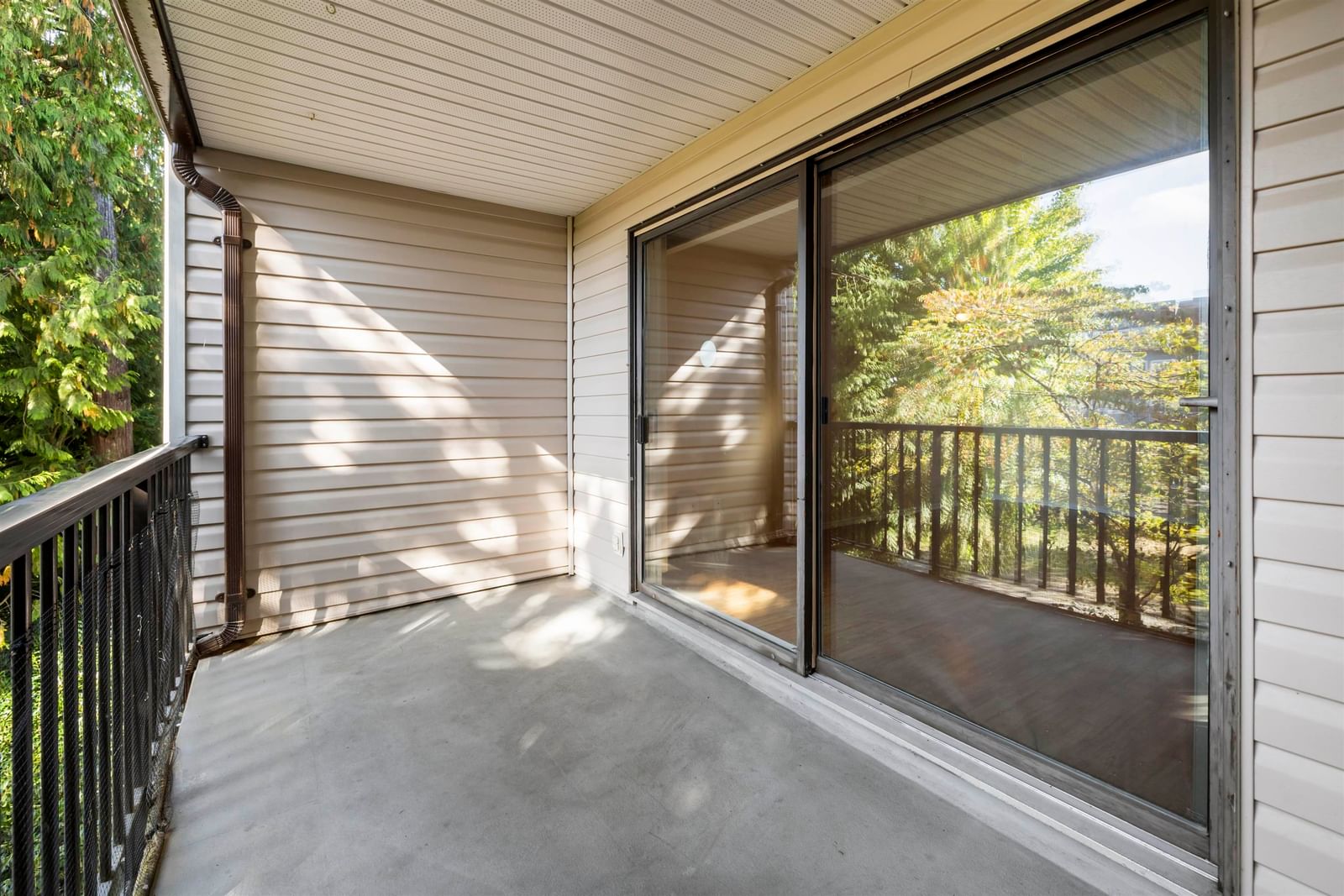 Listing Image 30