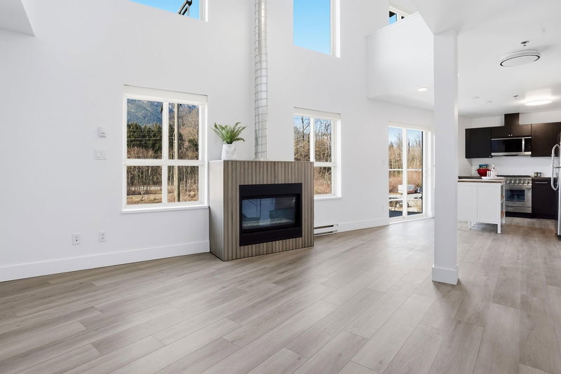 1 - 40775 Tantalus Road, Squamish, V8B 0N2 | Image 2