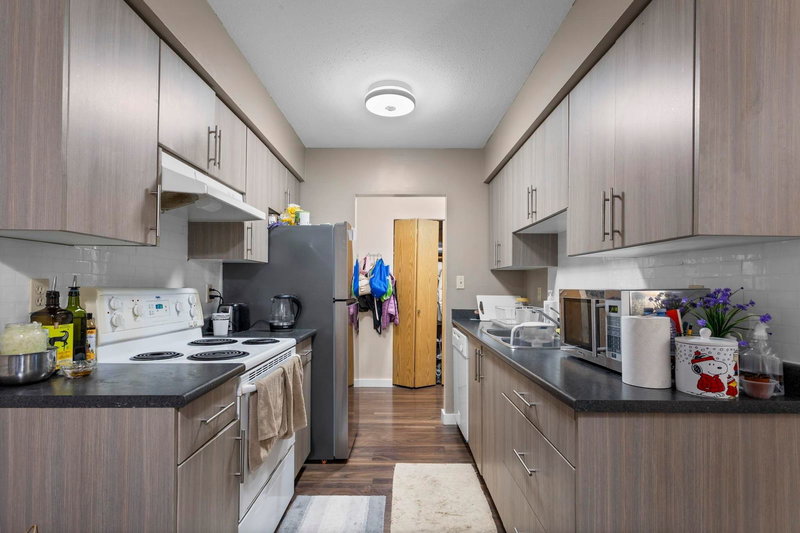 119 - 4363 Halifax Street, Burnaby, V5C 5Z3 | Image 2