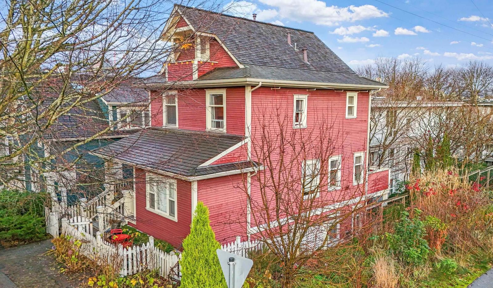 Listing Image 1