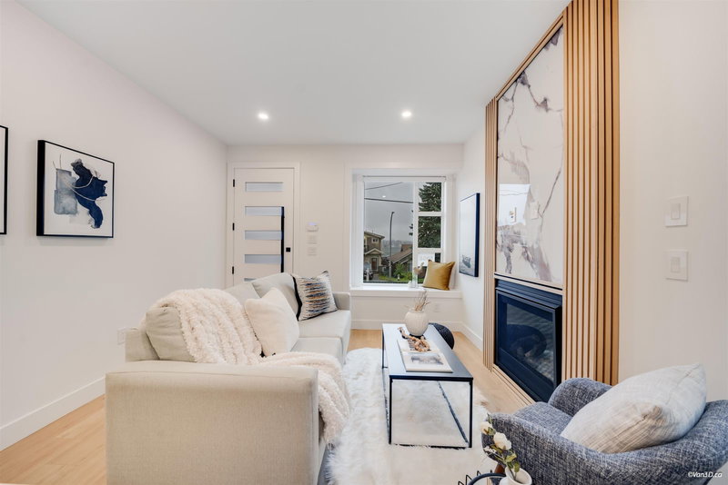 5956 Hardwick Street, Burnaby, V5G 1R6 | Image 2