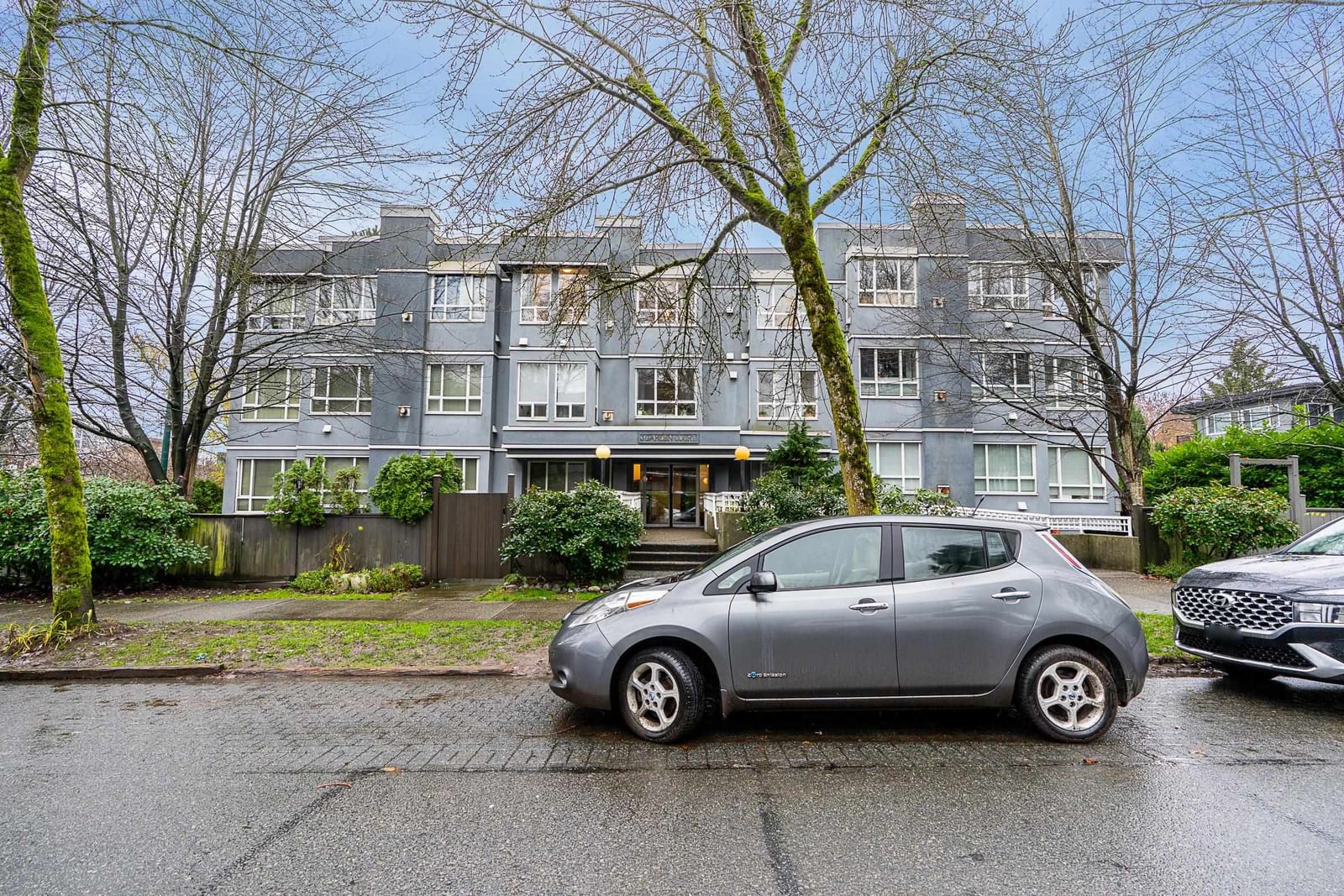 Listing Image 16
