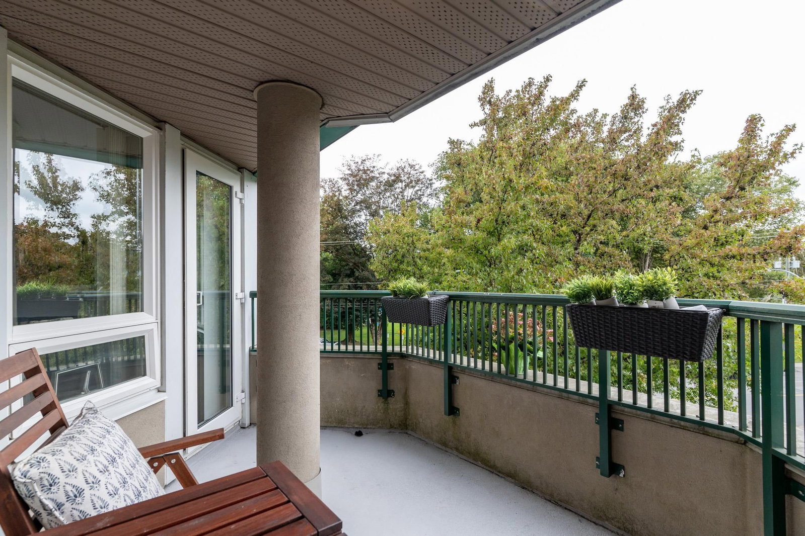 Listing Image 20