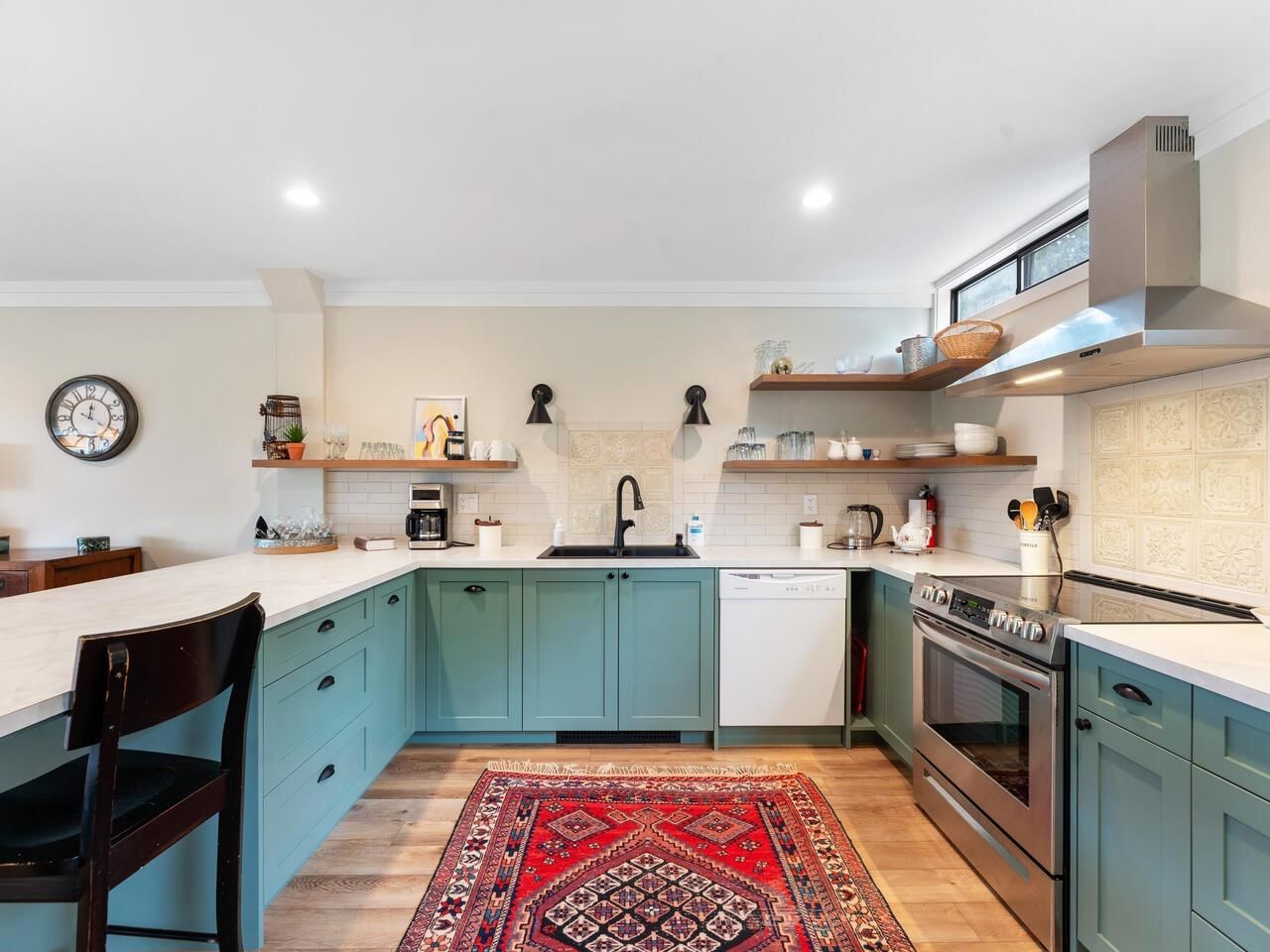 Listing Image 13