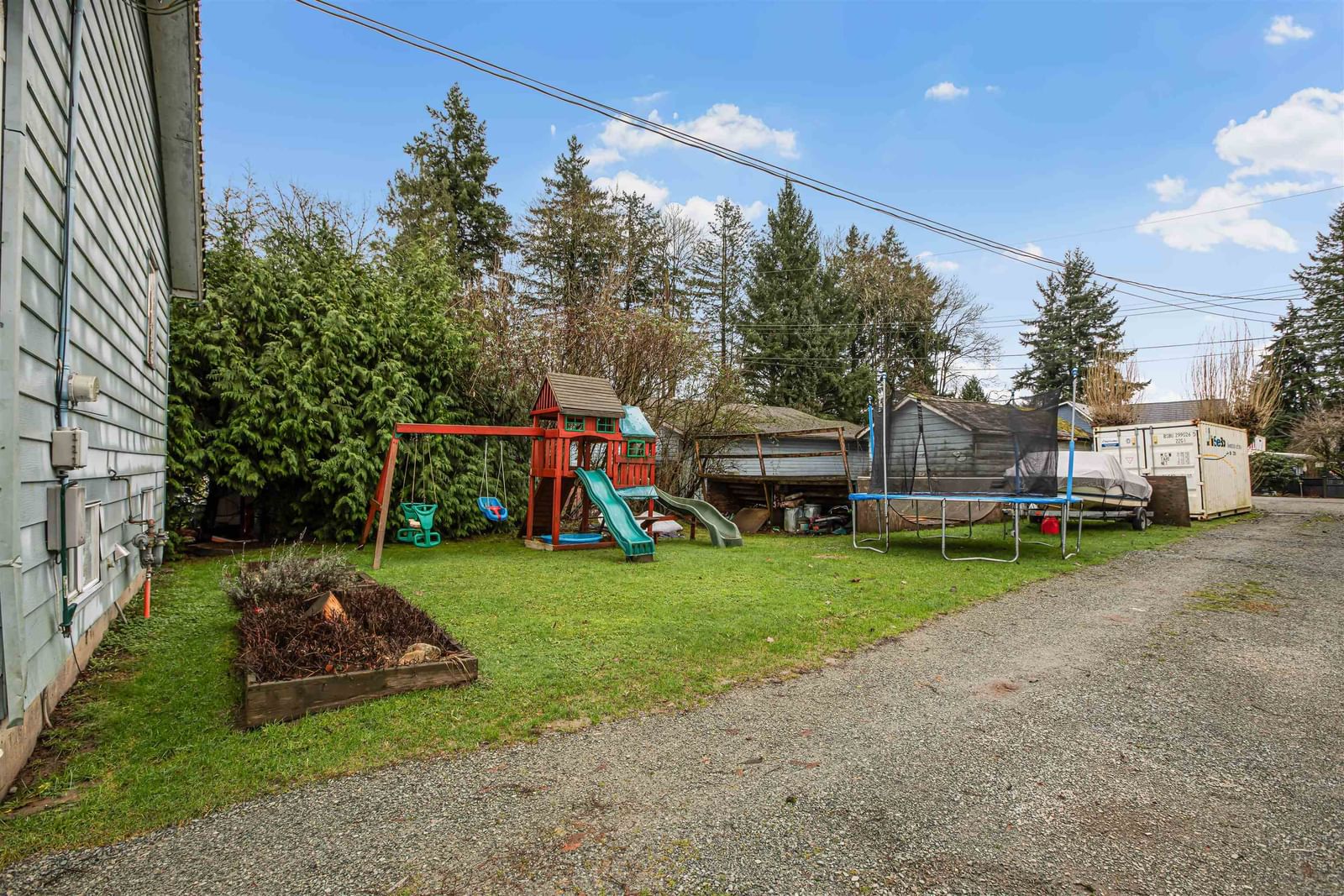Listing Image 16