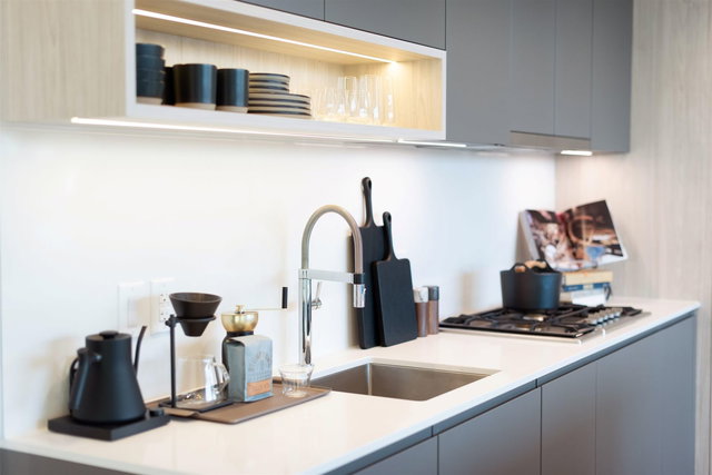 850 - 6500 Minoru Boulevard