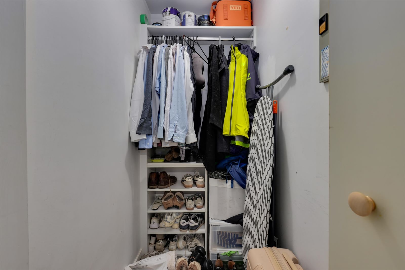 Listing Image 17