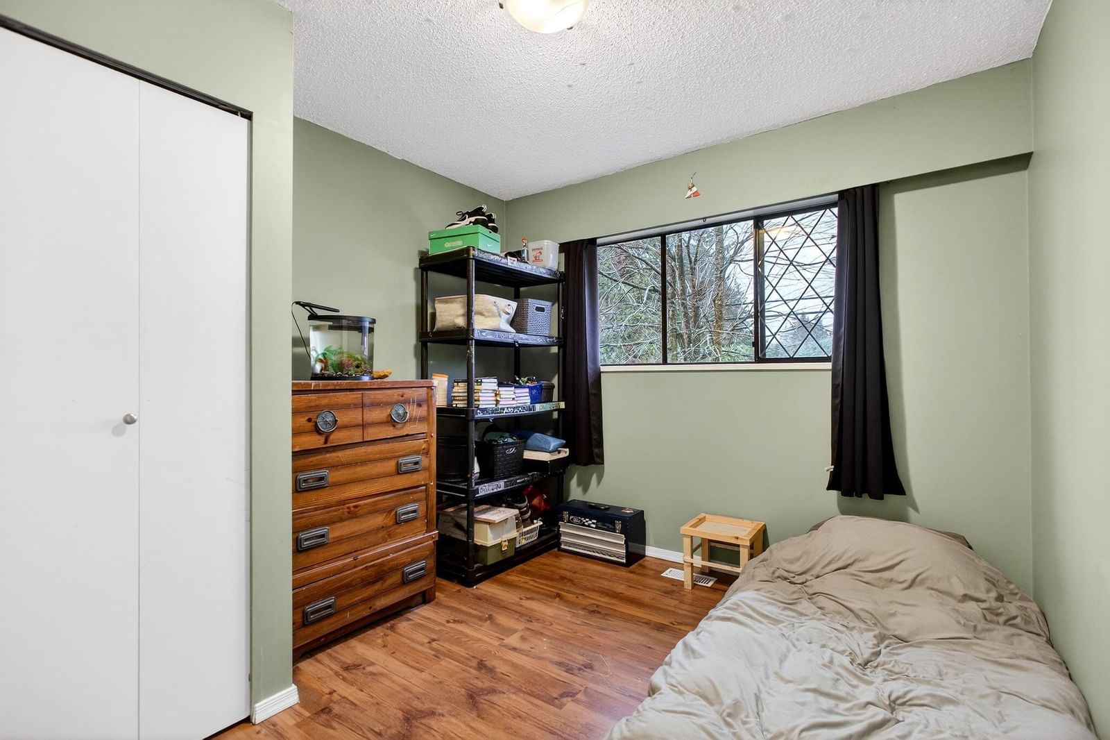 Listing Image 18