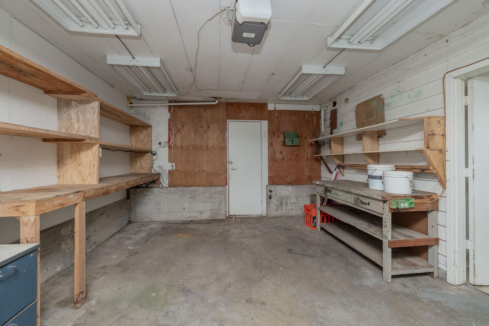 Listing Image 28