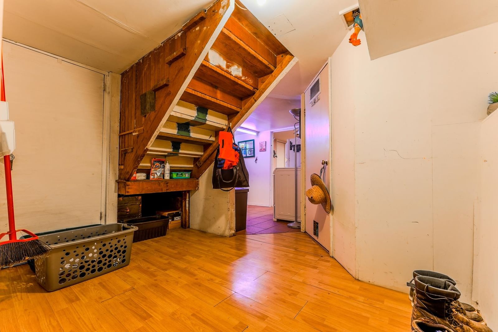 Listing Image 31